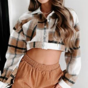 Cropped Flannel Tan and Black Plaid Jacket Size L